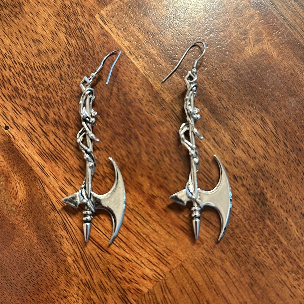Silver Earrings - Picture 2 of 3